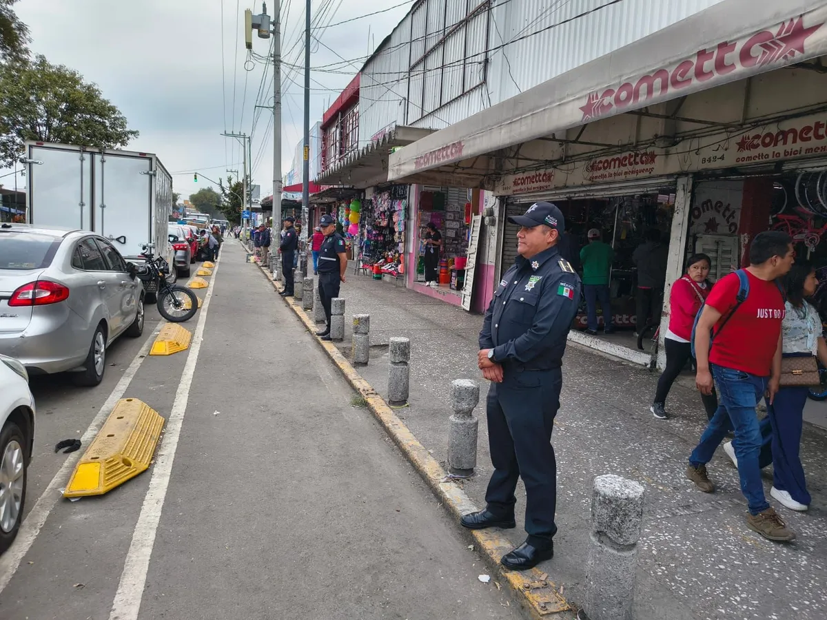 El principal objetivo de este despliegue es evitar la instalación de comercio informal, prevenir actos delictivos y corregir faltas administrativas.
