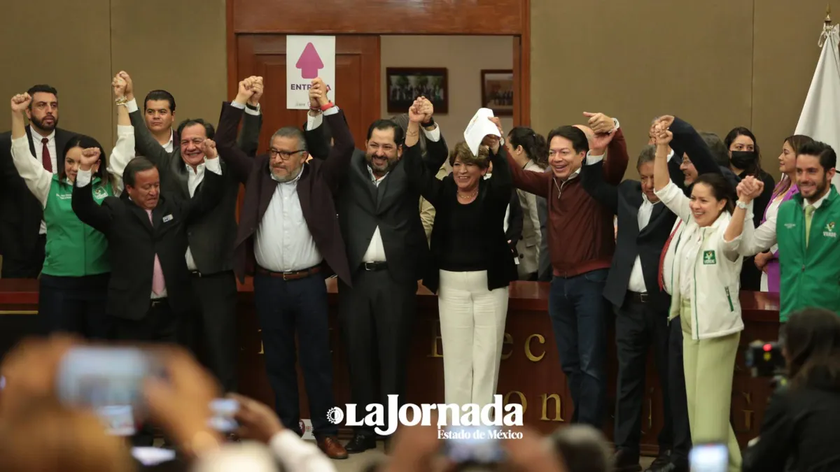 Video: Morena registra candidatura de Delfina Gómez