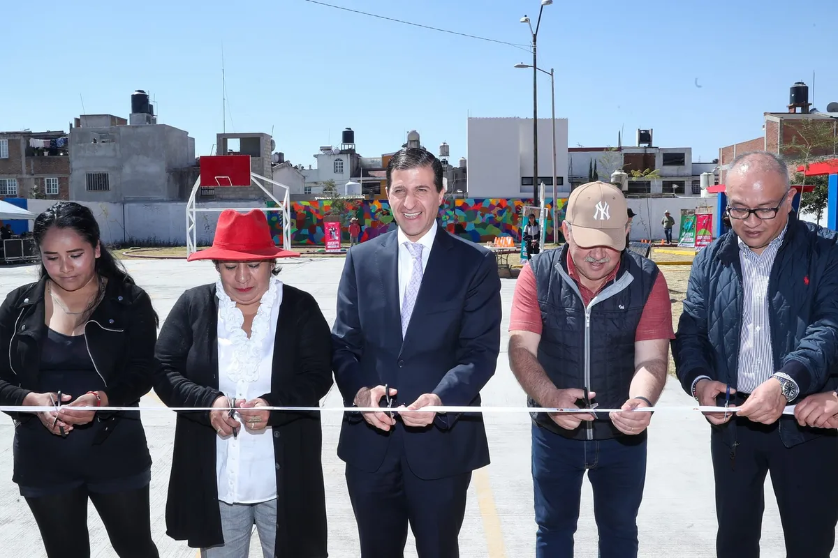 Toluca: Renuevan Unidad Deportiva del Rincón de San Lorenzo
