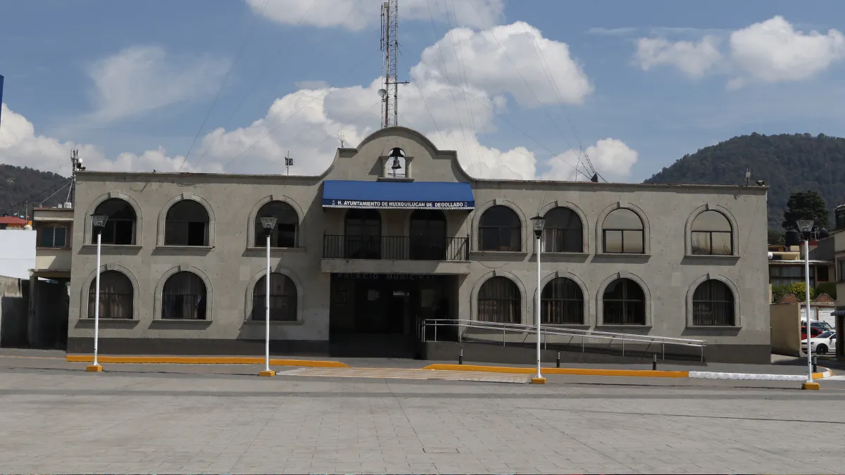 Huixquilucan liquida deuda con CAEM