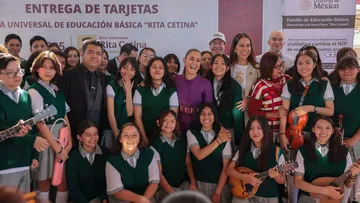 ¿Cuándo termina la entrega de tarjetas de la Beca Rita Cetina 2025?