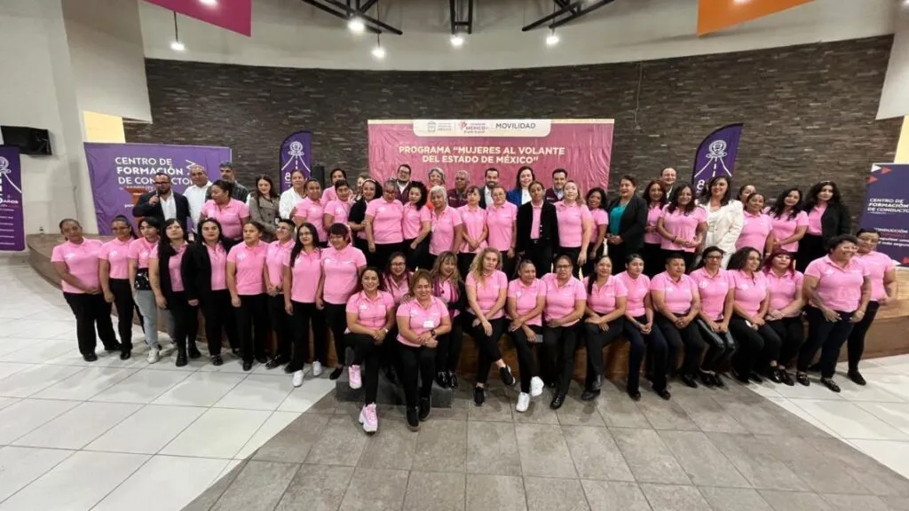 Texcoco: Impulsan programa “Mujeres al Volante” en el transporte público