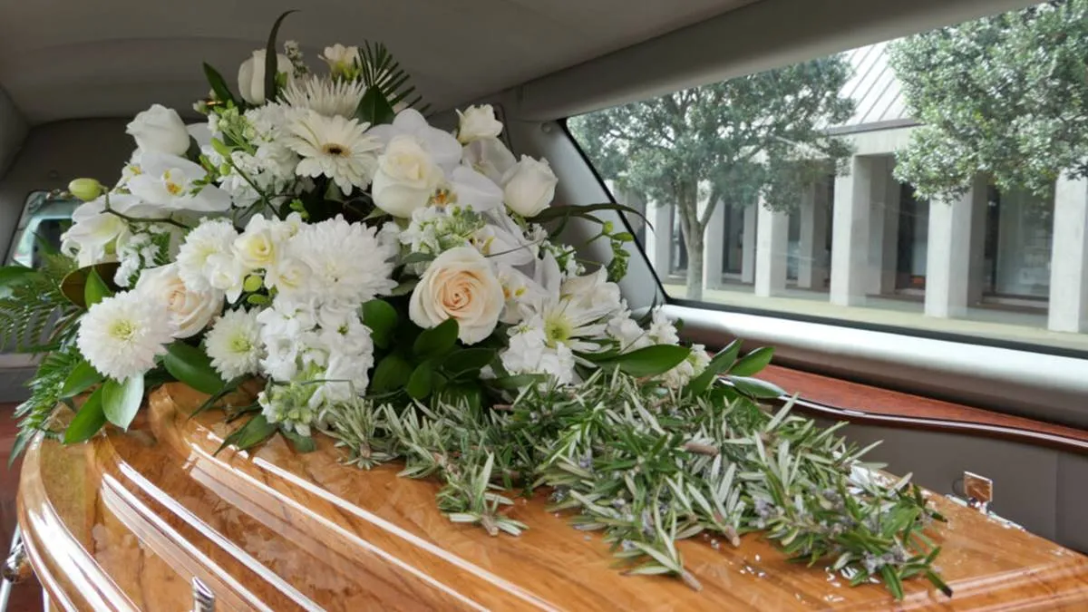 ¿Cuánto cuesta morirse? Un funeral implica más que la compra del ataúd