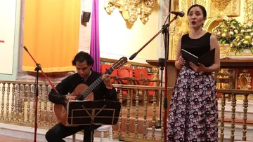 Voz entre cuerdas