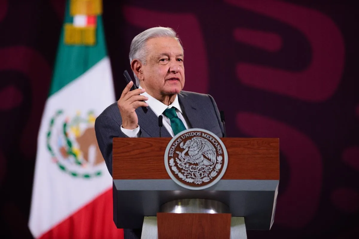 El Presidente Andrés Manuel López Obrador reiteró su apoyo a Arturo Zaldívar y dijo que no se mete en lo tocante al anuncio hecho por el exministro de que promoverá un juicio político en contra de la ministra presidente de la Suprema Corte de Justicia de la Nación (SCJN), Norma Piña. Foto: Presidencia