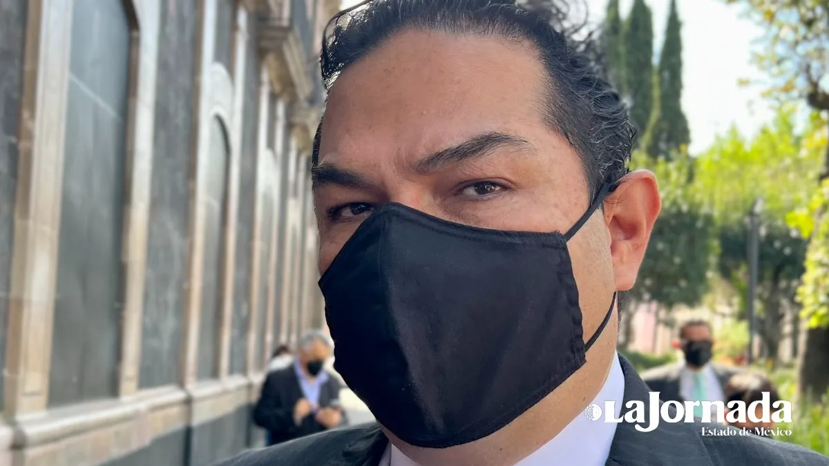 enrique-vargas-del-villar-declina-por-la-gubernatura
