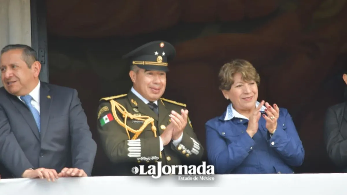 Gobernadora Delfina Gómez encabeza Desfile Cívico-Militar