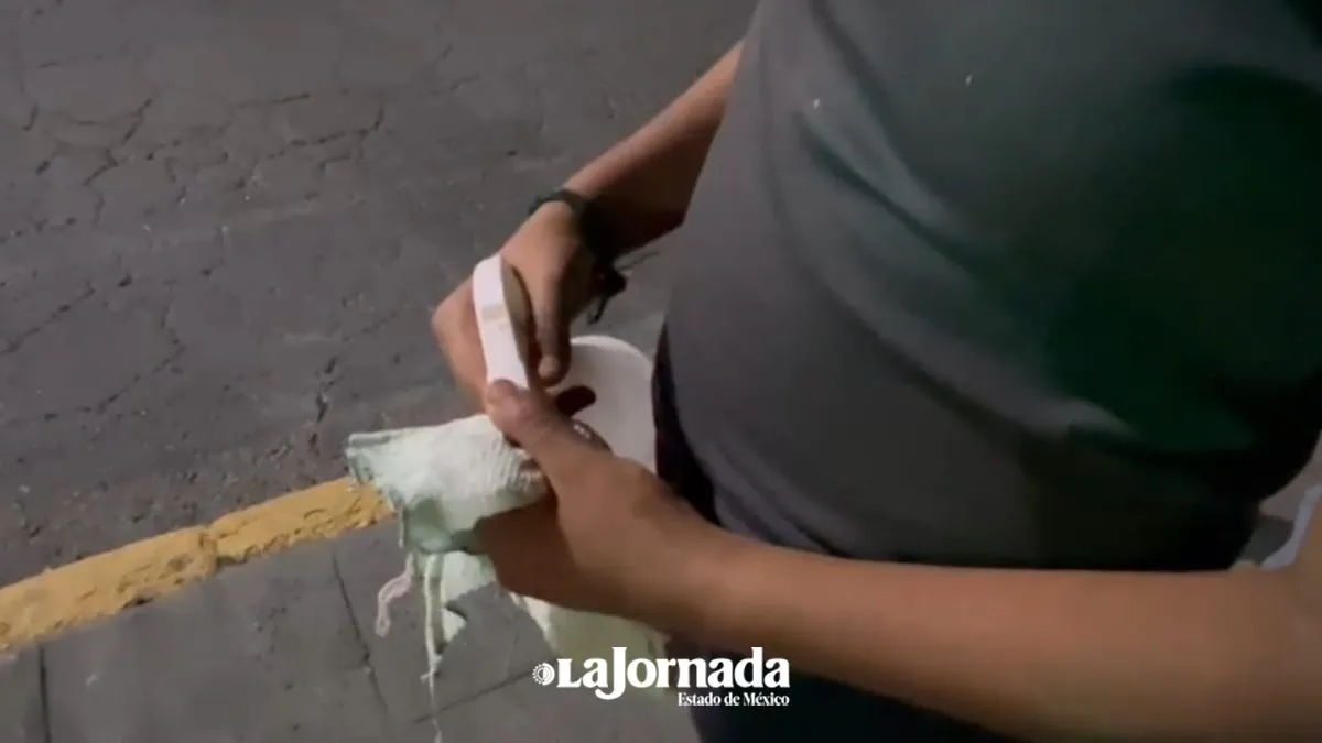 Niños de crucero no tendrán festejo, su vida estará entre parabrisas y malabares