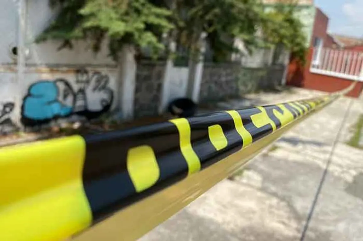 Hallan restos humanos en maletas en Toluca