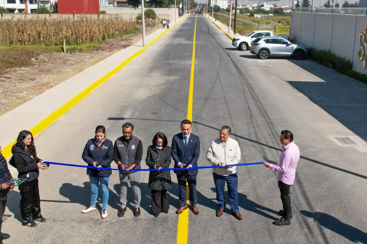 Enorgullece a vecinos de Metepec obras viales