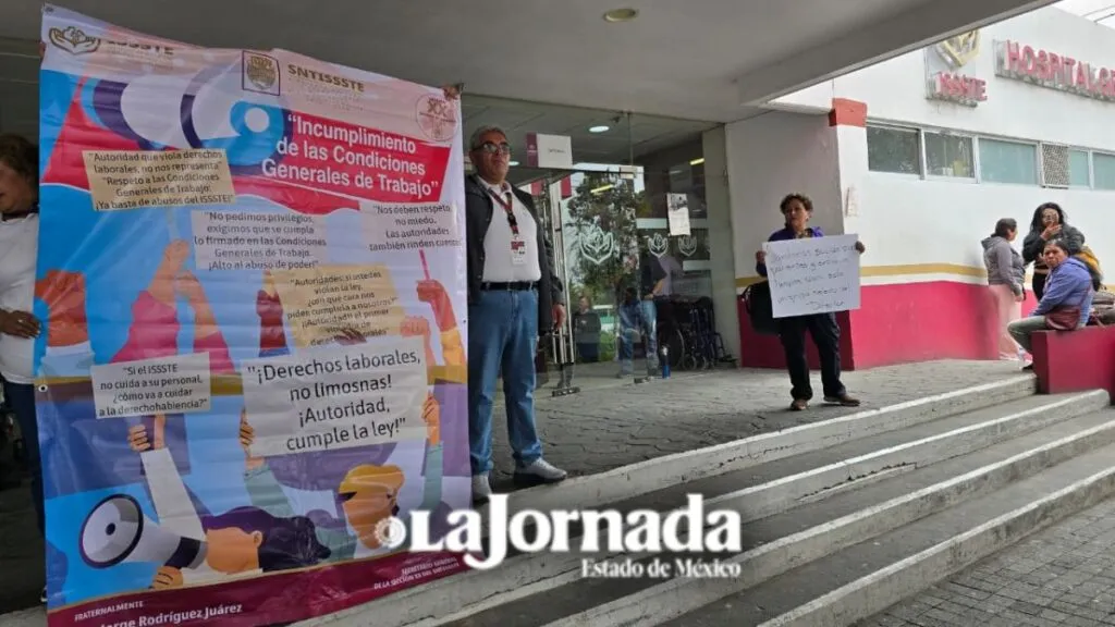 Manifestación en Hospital General del ISSSTE por trabajadores que exigen destitución del director