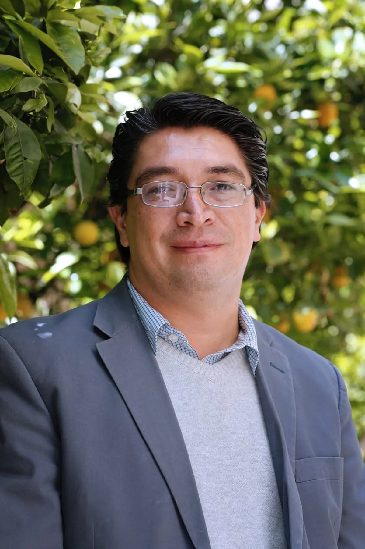 Carlos Ledesma es el nuevo cronista de la UAEM