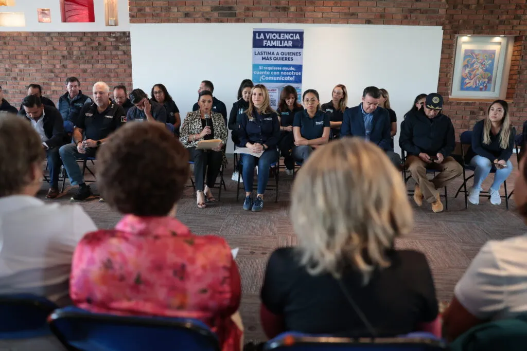 Vecinos reconocen que el programa «Huixquilucan Contigo 24/7» fortalece acercamiento y da soluciones eficientes