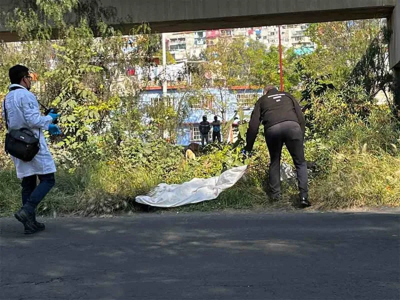 Encuentran sin vida a dos hombres en la autopista Naucalpan – Ecatepec