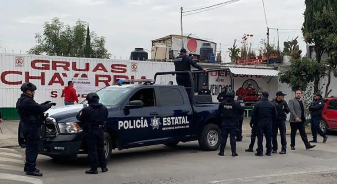 Edomex: Clausuran establecimientos de grúas por cobros excesivos