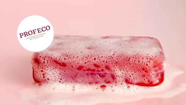 El jabón Botanícal Spa Frutos Rojos, el más recomendado por Profeco y la IA, cuesta solo 9 pesos en Tiendas 3B.
