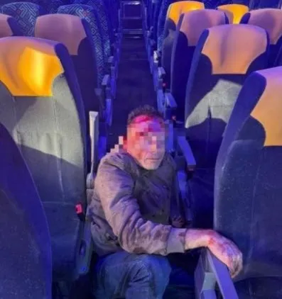 [FOTO] Justiciero balea a delincuente durante asalto en transporte público de Edomex