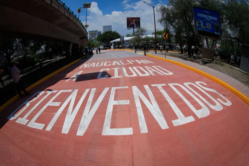 Naucalpan y Edomex inauguran tramo de concreto hidráulico en Periférico Norte: Obra histórica de 115 mdp