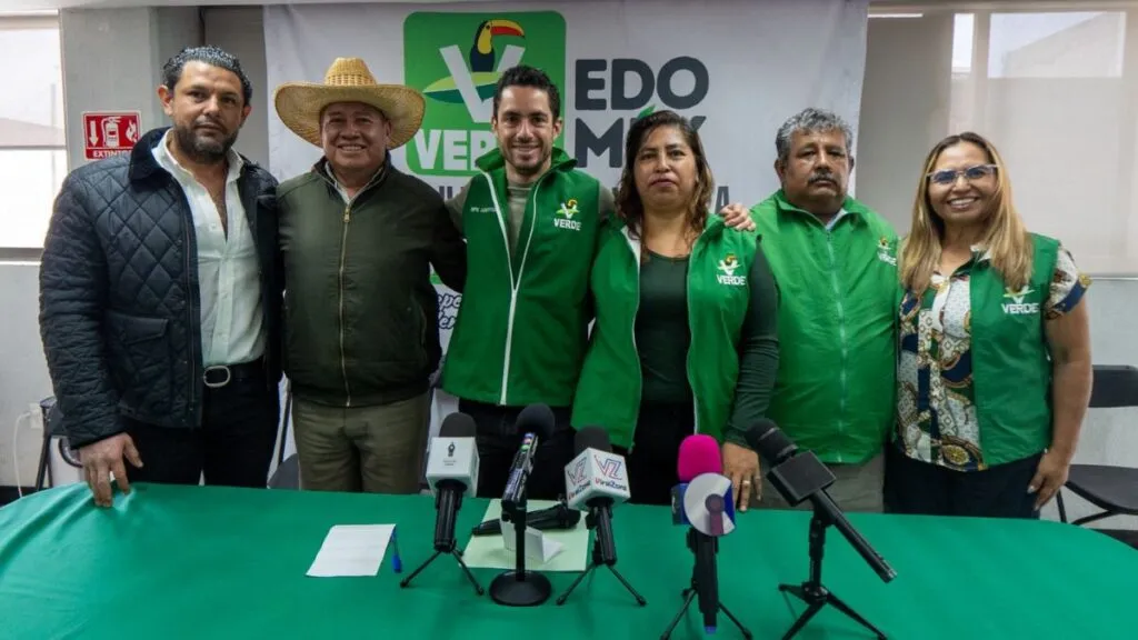 PVEM suma a regidora de Tezoyuca y exlíder municipal del PRD