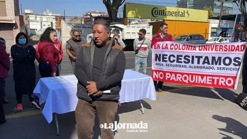 Video: Vecinos de la colonia Universidad en Toluca realizan suspensión de parquímetros virtuales