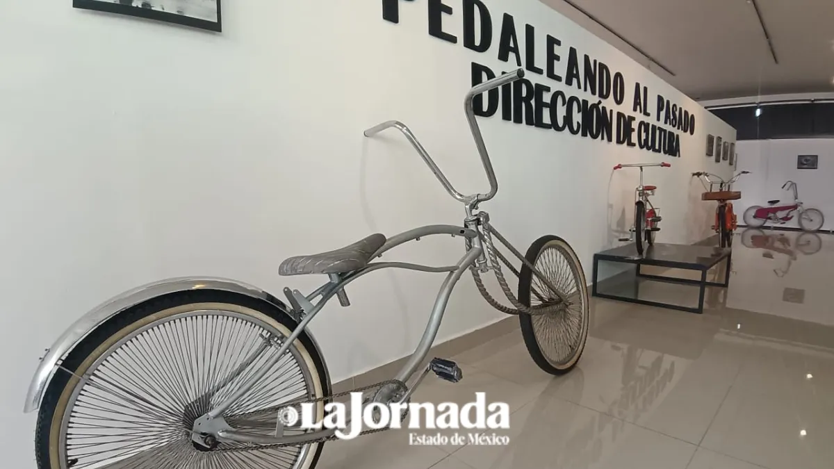 En Nezahualcóyotl presentan exposición “pedaleando al pasado”