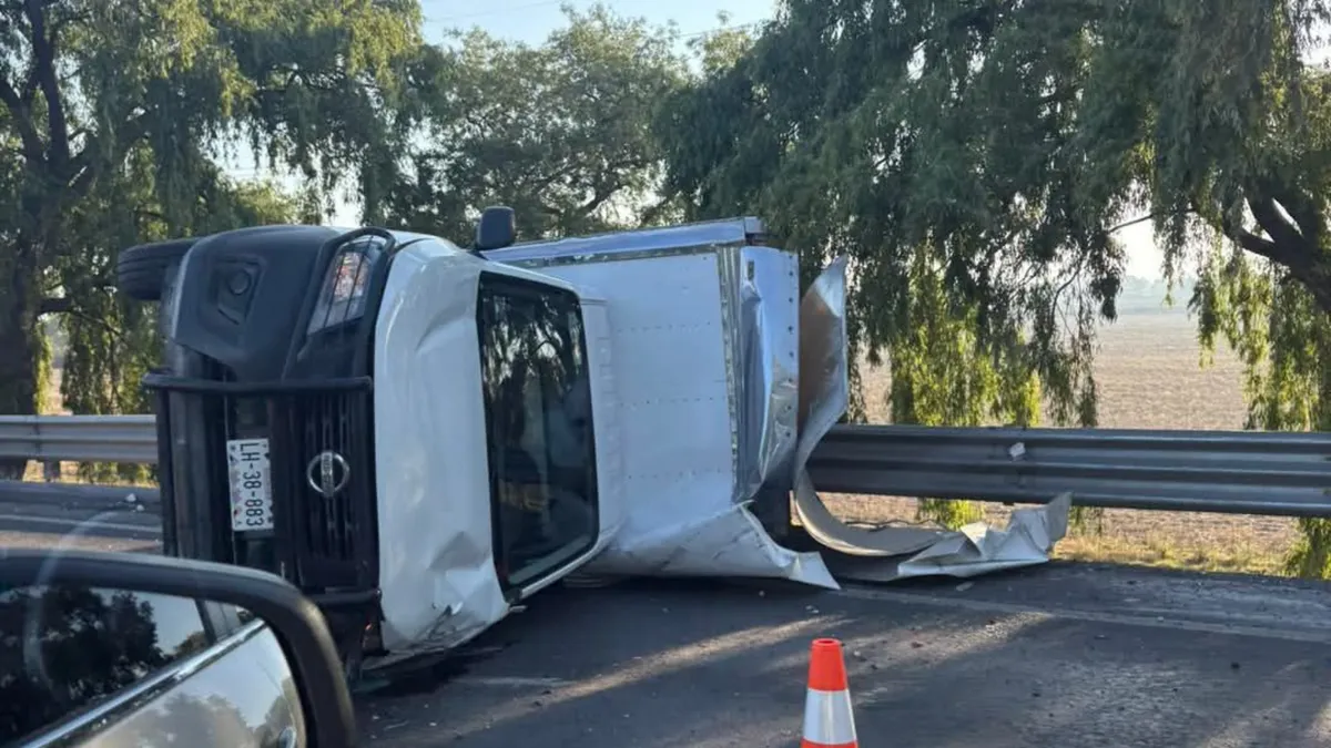 Se recomienda manejar con precaución y evitar conducir en condiciones de fatiga.