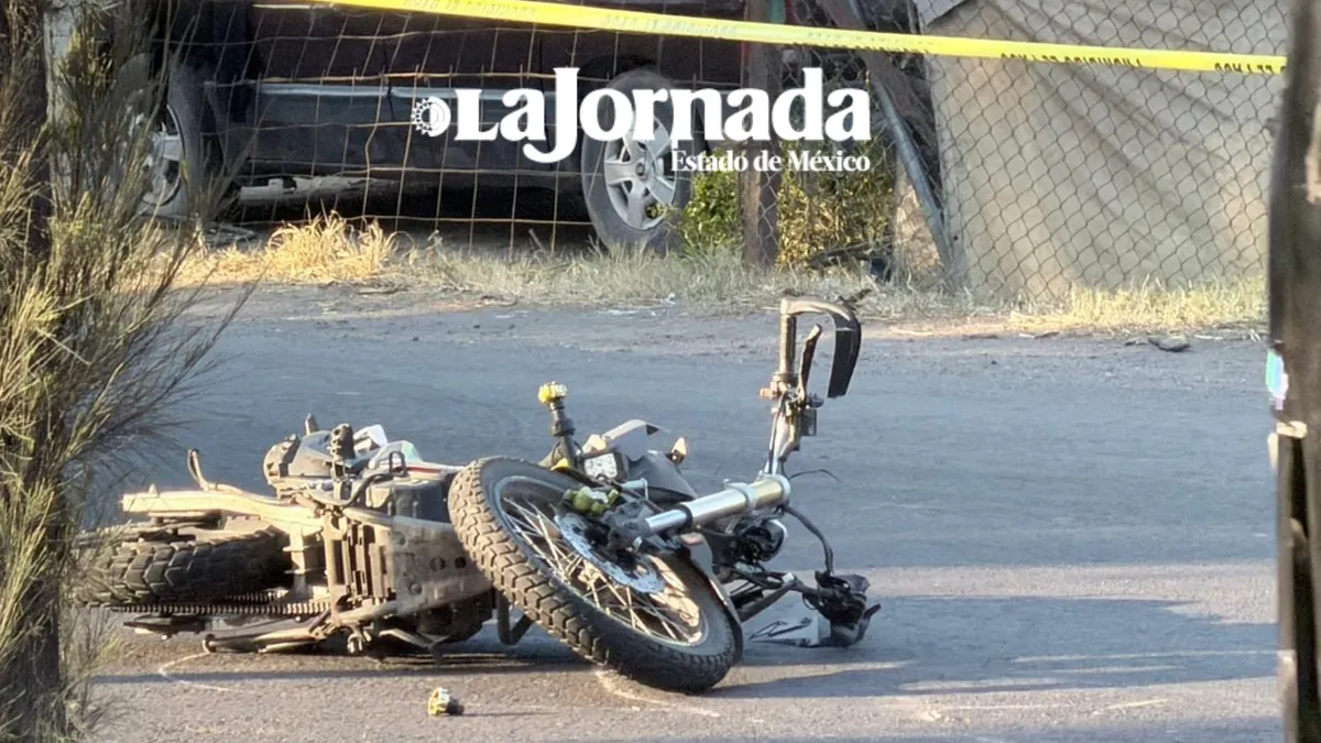 Mueren dos hombres arrollados en la Texcoco-Lechería