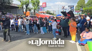 Trabajadores del IMSS realizan asamblea en Toluca
