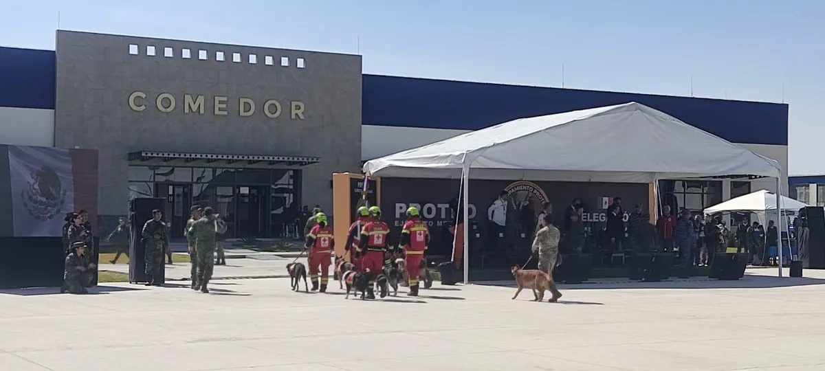 Despiden como un héroe a Proteo en Santa Lucía