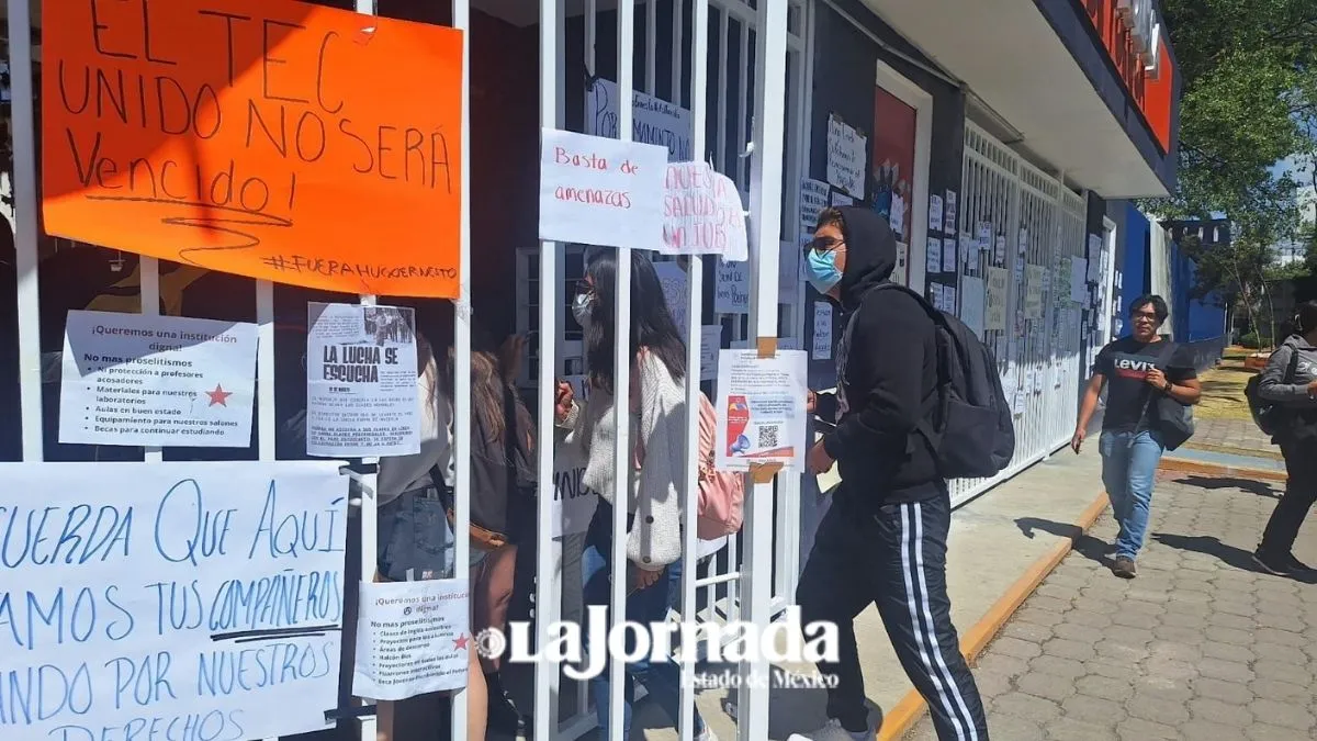 Instituto Tecnológico de Toluca: Con paro piden la destitución de su director