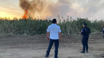 Naucalpan: Se reactiva incendio en el Vaso Regulador El Cristo