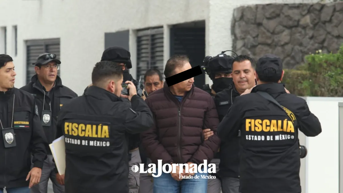 Fotos: Trasladan a ex presidente municipal de Toluca, Raymundo “N” al penal de Almoloya de Juárez