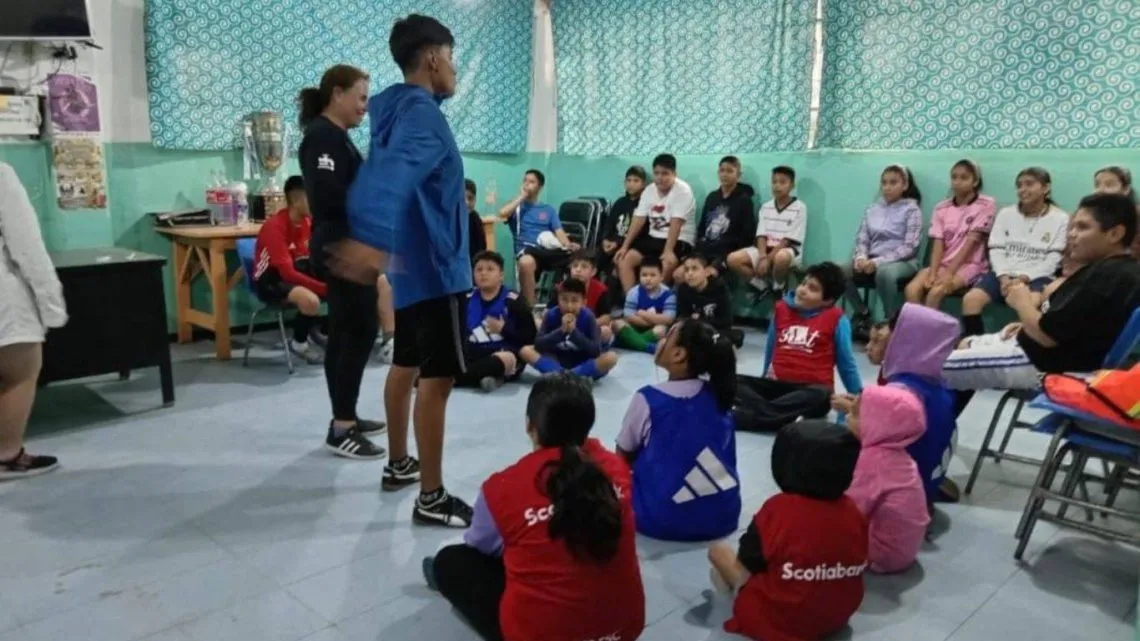 Ecatepec: Crean Cancha Violeta como un espacio deportivo libre de violencia
