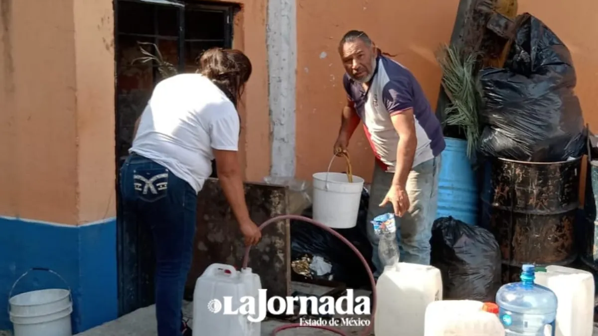 Habilitan “oasis” para vecinos de Chimalhuacán sin agua