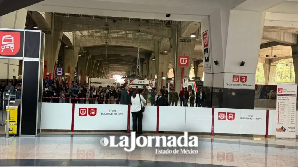 Sheinbaum encabeza primer viaje del Tren Suburbano al AIFA