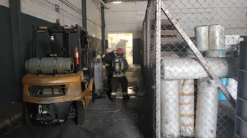 Tlalnepantla: Derrame químico genera evacuación y seis personas con problemas respiratorios