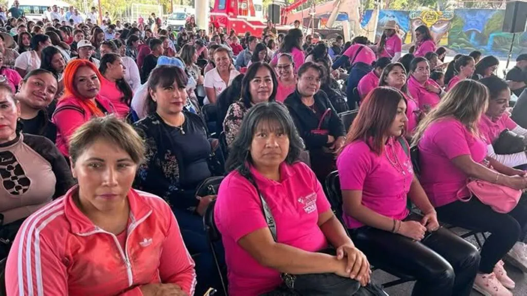 Ecatepec: Capacitan a mujeres mexiquenses en manejo de grúas