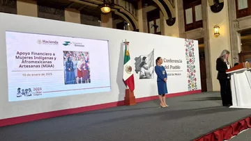 Claudia Sheinbaum anuncia programa de apoyo para mujeres indígenas y artesanas