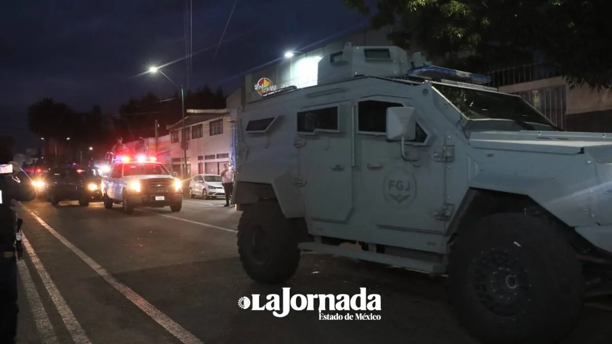 Ingresan al Penal de Santiaguito detenidos por restos humanos en Toluca