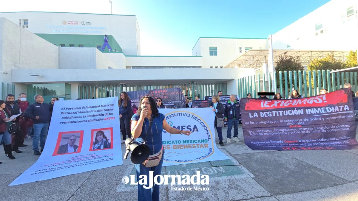 El personal de salud exige mejores condiciones laborales, pago de adeudos y estabilidad en sus contratos.