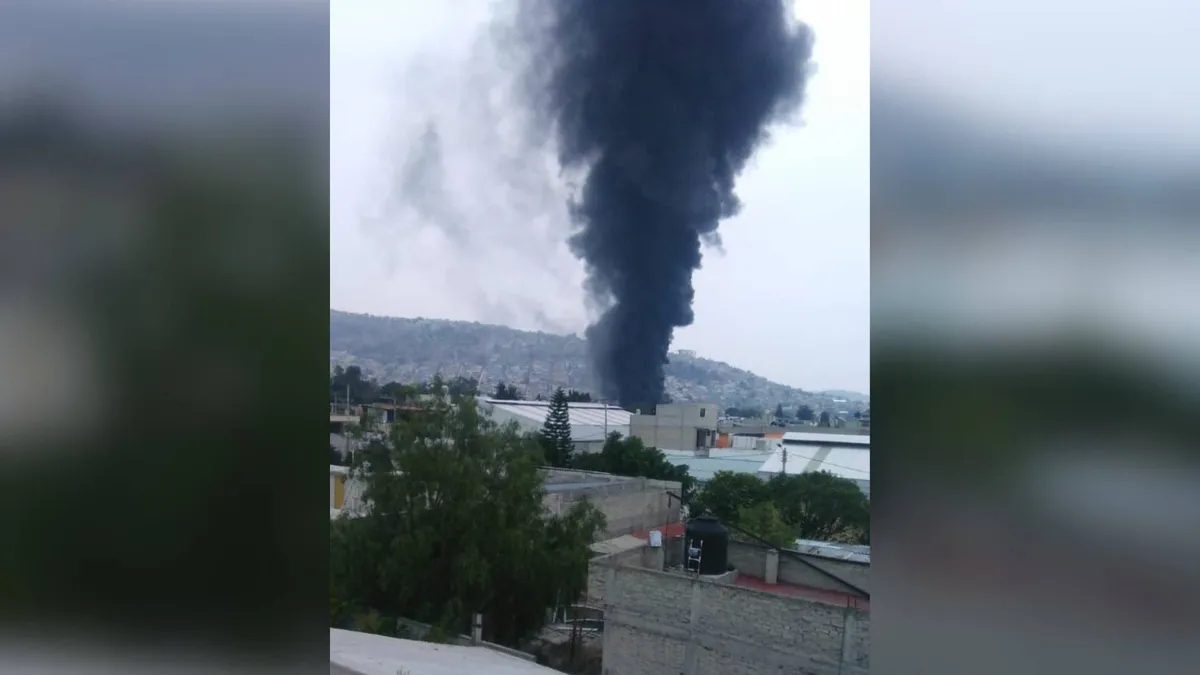 Video: Se incendia fábrica en Ecatepec