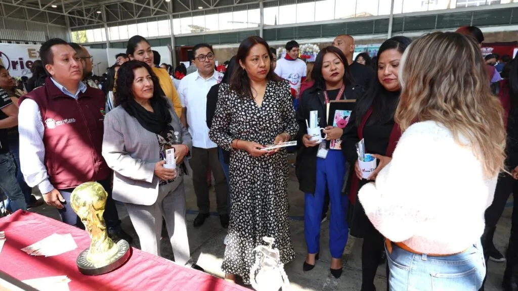 En Chimlahuacán acercan oferta educativa a miles de estudiantes