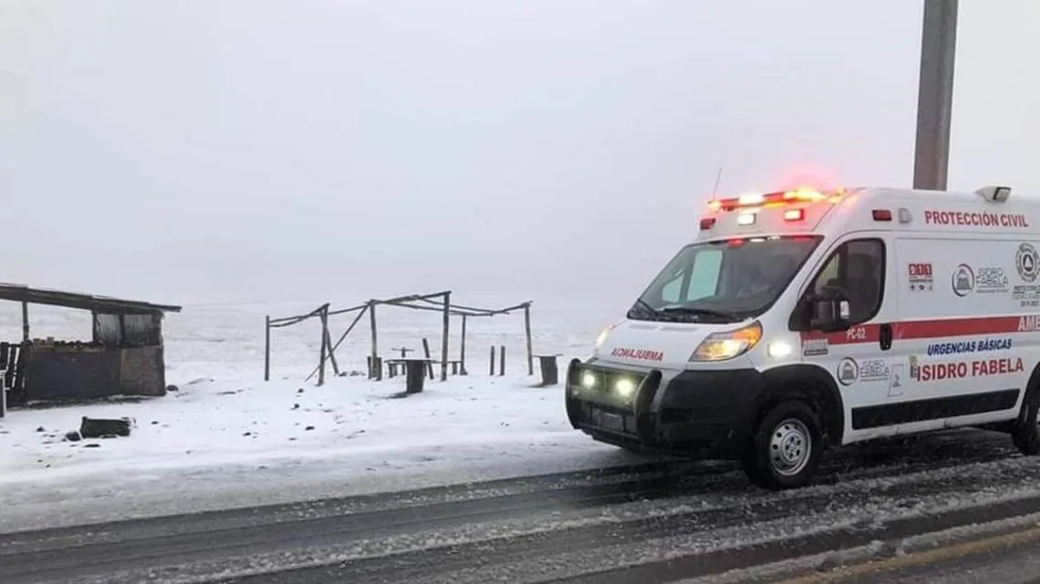 Edomex: Frente frío provoca nevadas y lloviznas