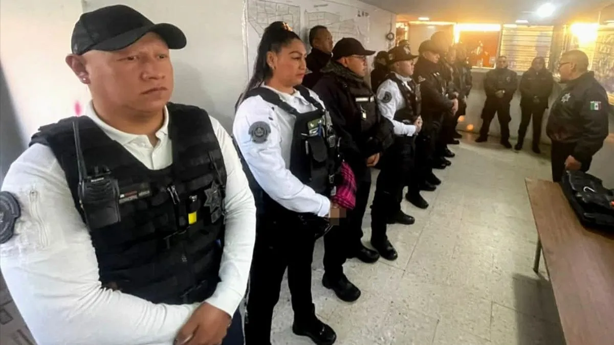 UNAM imparte curso de inglés a policías de Nezahualcóyotl