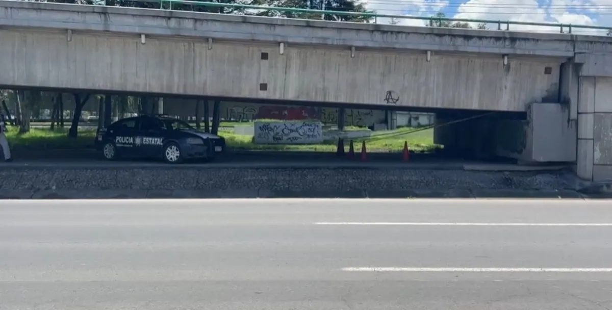 Localizan cuerpo bajo un puente en la Toluca-Palmillas