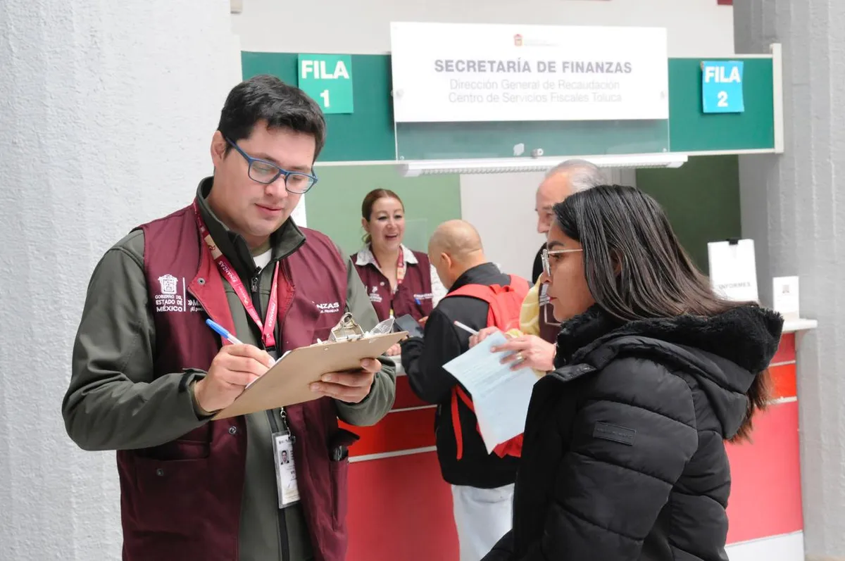El trámite podrá realizarse en línea, con entrega de placas a domicilio, así como de manera presencial en Módulos Integrales de Recaudación y Centros de Servicios Fiscales.