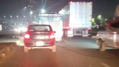 Aunque la unidad ya está siendo remolcada, el tránsito continúa afectado en la zona.