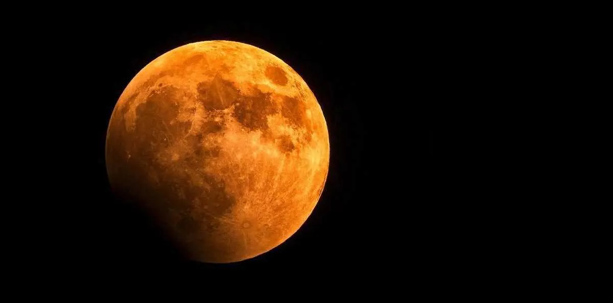 Estos son los horarios para ver el eclipse total de luna; será visible en Edomex