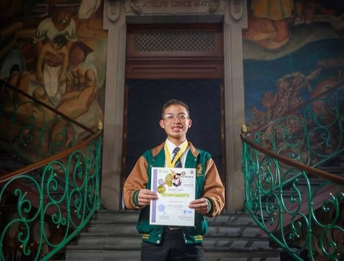 Mexiquense gana 1er Lugar en Concurso Nacional de Física