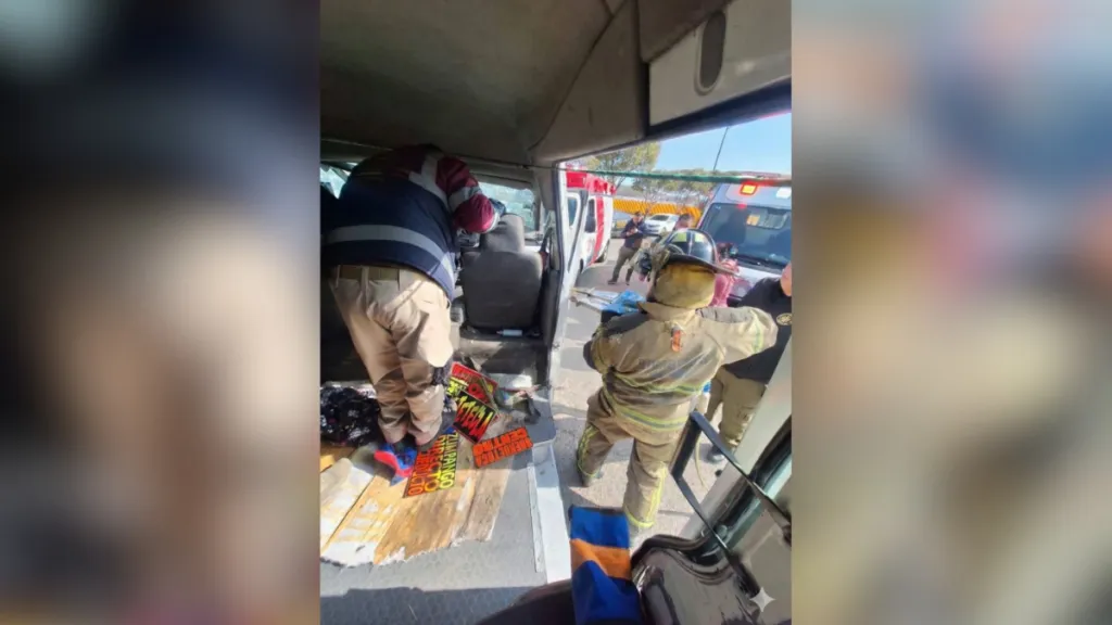 Usuarios exigen mayor control al transporte público tras choque en Zumpango
